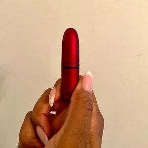 Mac Viva Glam Rihanna 2 lipstick